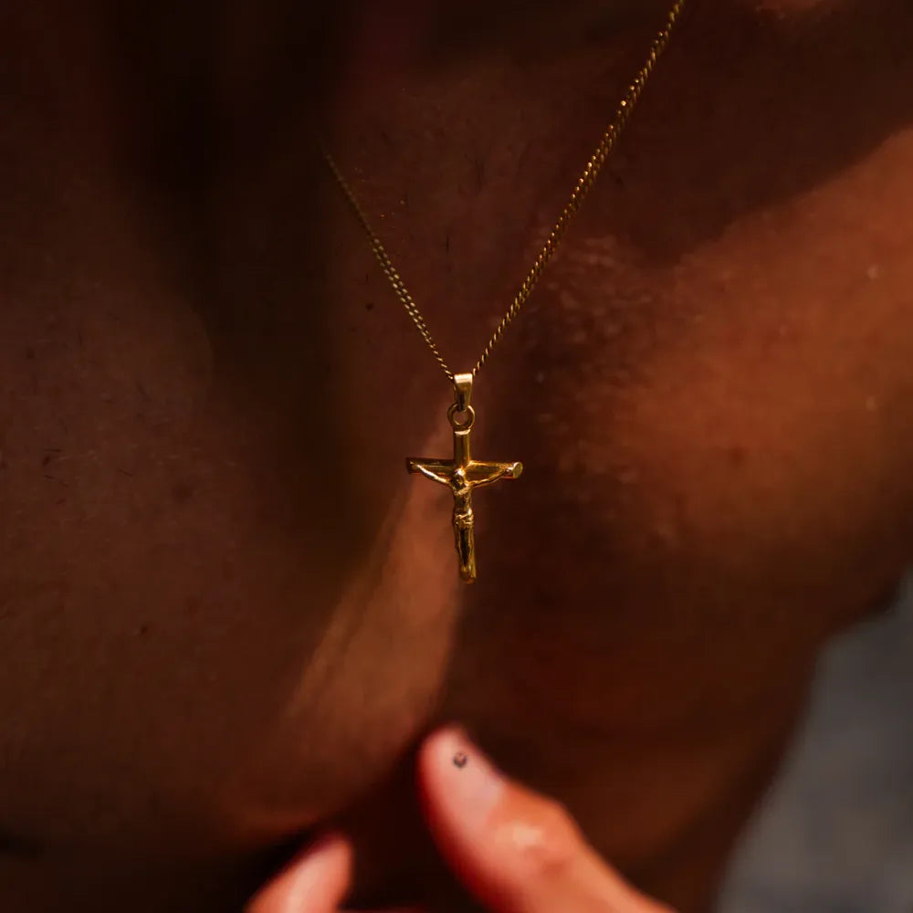 Colar Crucifixo Ouro